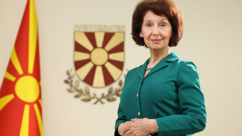 Cumhurbaşkanı Silyanovska-Davkova, 8 büyükelçiyi görevden aldı