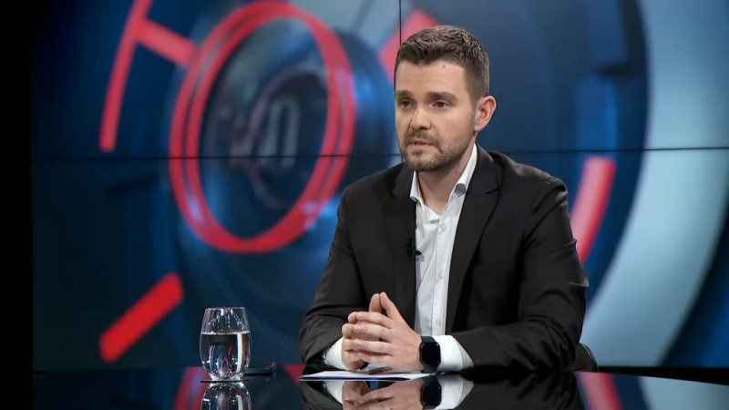 Mucunski: Taravari değişim vaadetti, ama DUİ’ye hizmet ediyor