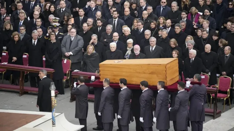 Papa Franciscus’a Vatikan’da son veda: Dünya liderleri cenazeye katıldı
