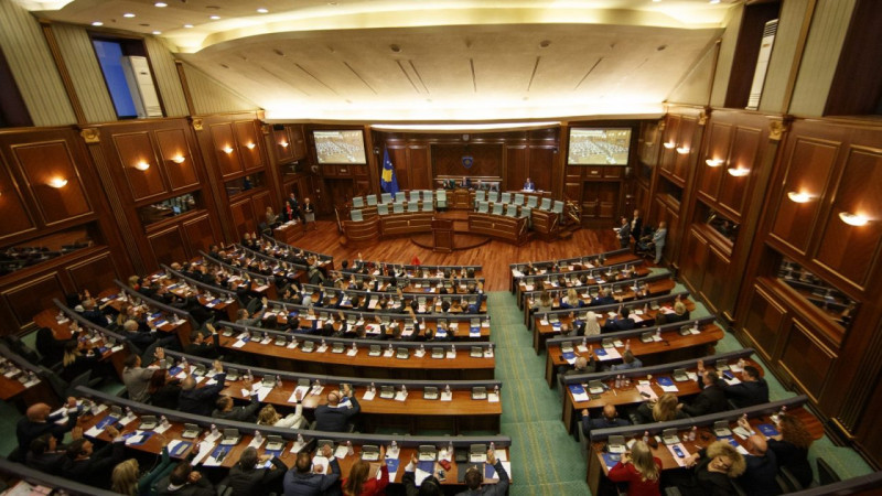 Kosova’da meclis başkanı seçilemedi: Siyasi kriz kapıda mı?