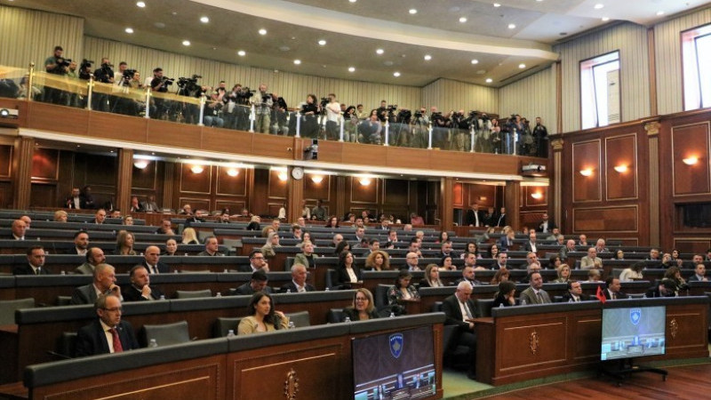 Kosova Meclisi’nin oluşturulması için 11. girişim Pazartesi günü yapılacak