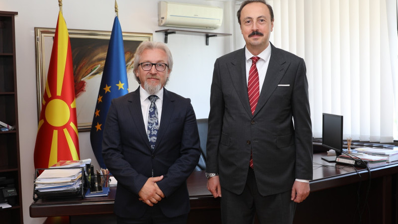 Büyükelçi Ulusoy ve Bakan Limani'den Dünya Aile Günü'nde işbirliği mesajı