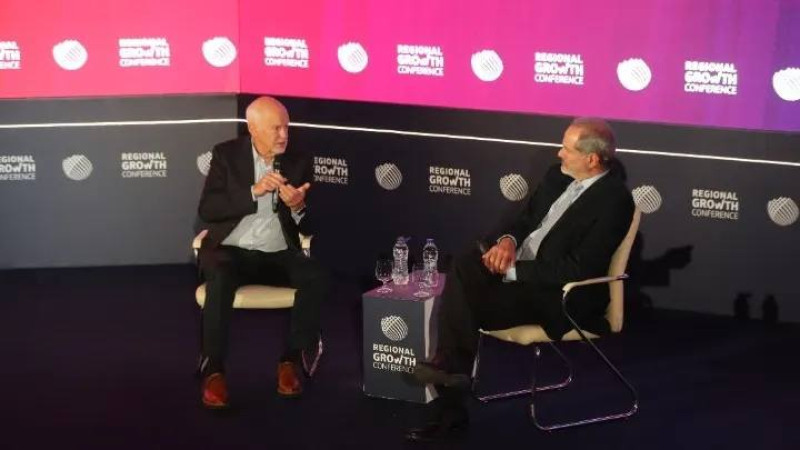 Papandreu, Türkiye'nin Avrupa savunma yapısına katılımına destek verdiğini ifade etti