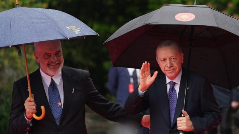 T.C. Cumhurbaşkanı Erdoğan Arnavutluk’ta