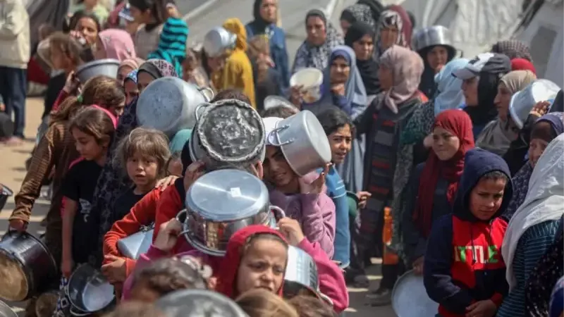 Gazze'de yetersiz beslenme nedeniyle ölüm sayısı artıyor