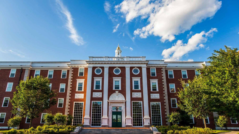ABD hükümetinden Harvard’a sert yaptırım: Yabancı öğrenciler için vize engeli