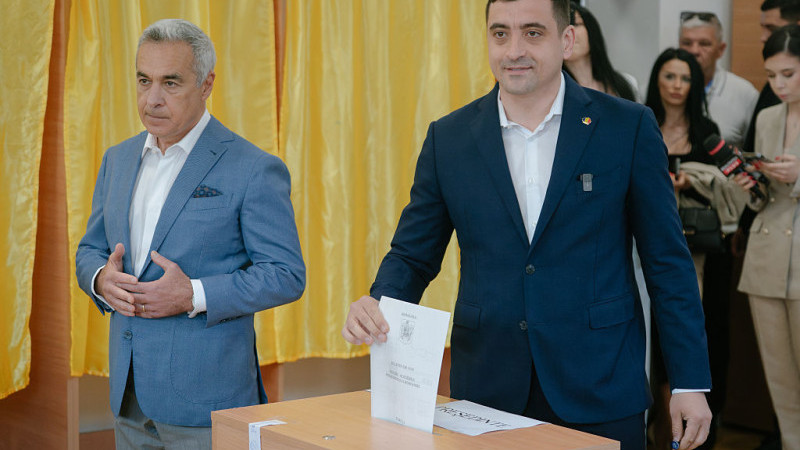 Romanya’da aşırı sağcı Simion ilk turda önde: Seçimler AB ve ABD'yi endişelendiriyor