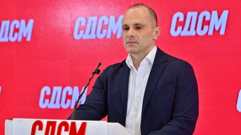 Filipçe, Mickoski’nin liderler zirvesi reddine tepki gösterdi