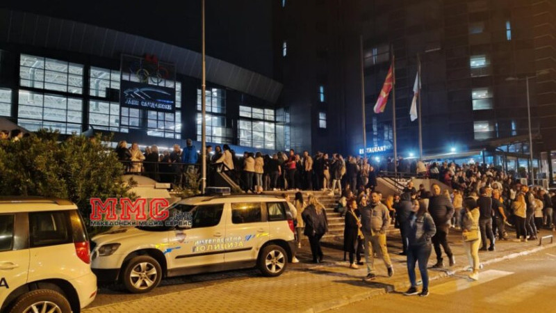 Üsküp'te bomba ihbarı