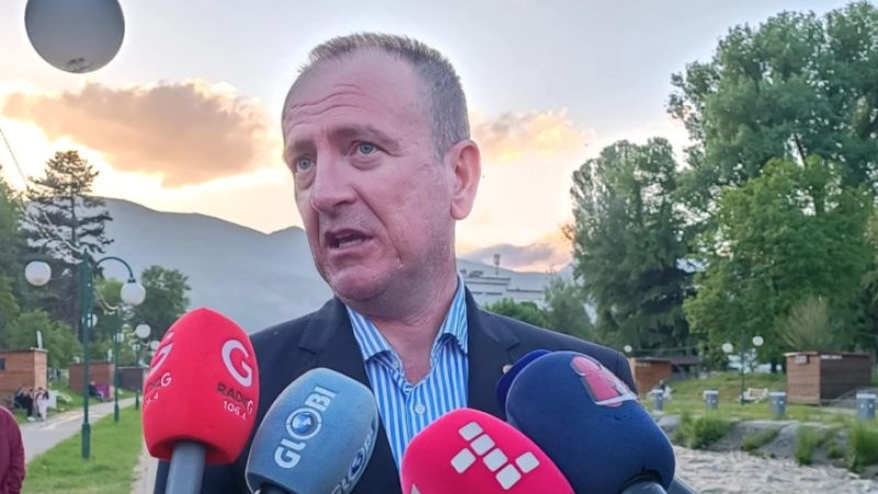 Taravari: Erken parlamento seçimlerinin yapılıp yapılmayacağı VMRO-DPMNE'ye bağlı