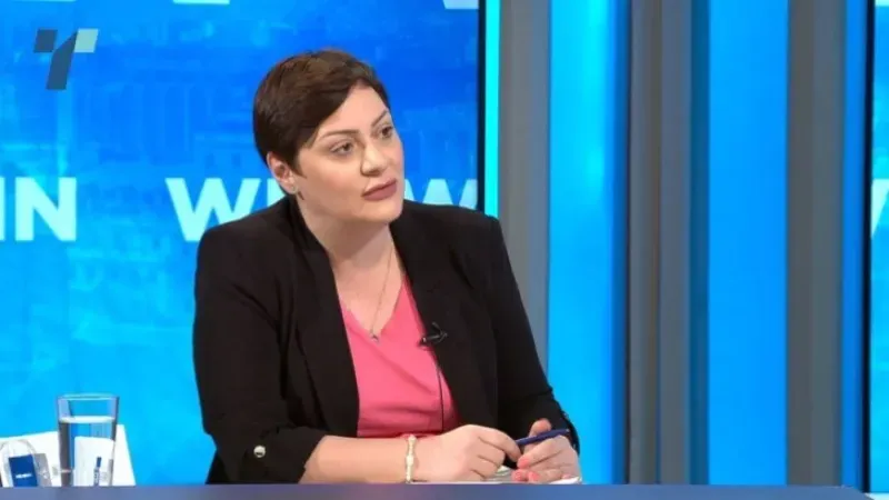 Maliye Bakanı Dimitrieska-Koçoska: Bütçe istikrarlı, borçlanmada öncelik iç piyasada