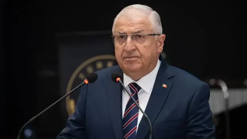 Karabağ'ın tamamında şanlı Azerbaycan bayrağının dalgalanmasından büyük bir gurur duyuyoruz