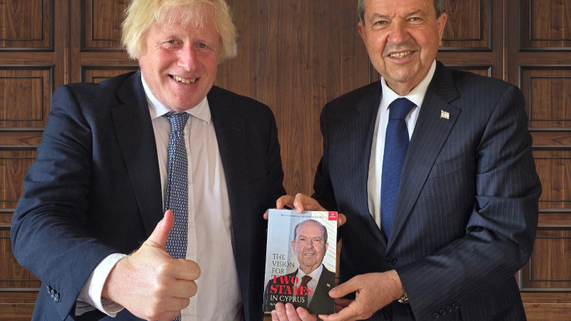 KKTC Cumhurbaşkanı Ersin Tatar Boris Johnson ile buluştu: 'KKTC çok güzel'