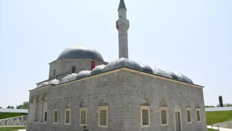 Arnavutluk'taki Kurşunlu Camisi eski ihtişamına kavuştu
