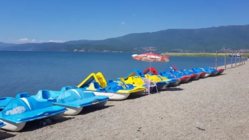 Struga sahilinde cankurtaran alarmı: Sadece bir plajda lisanslı cankurtaran var
