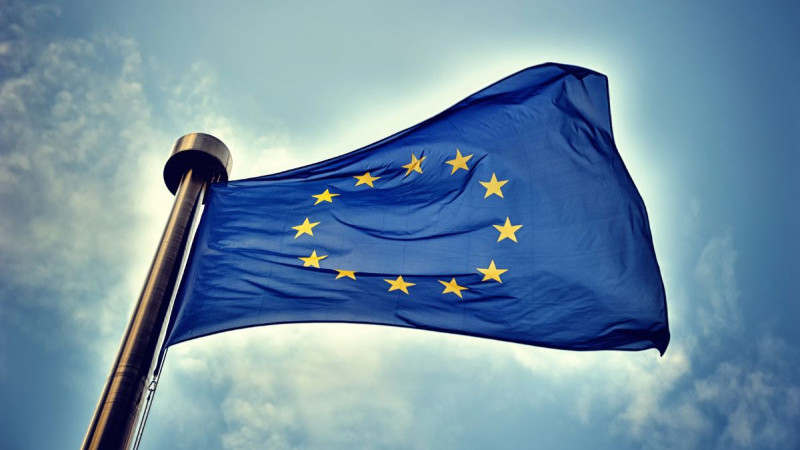 AB'den Schengen Bölgesi'ne vizesiz seyahat için yeni ücret artışı önerisi