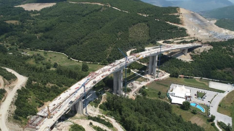 Üsküp-Blace yolu son etabına giriyor