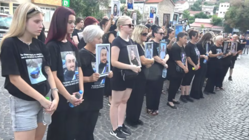 Koçana mağdurları Mickoski'den toplantının tüm kaydınını yayınlamasını istediler