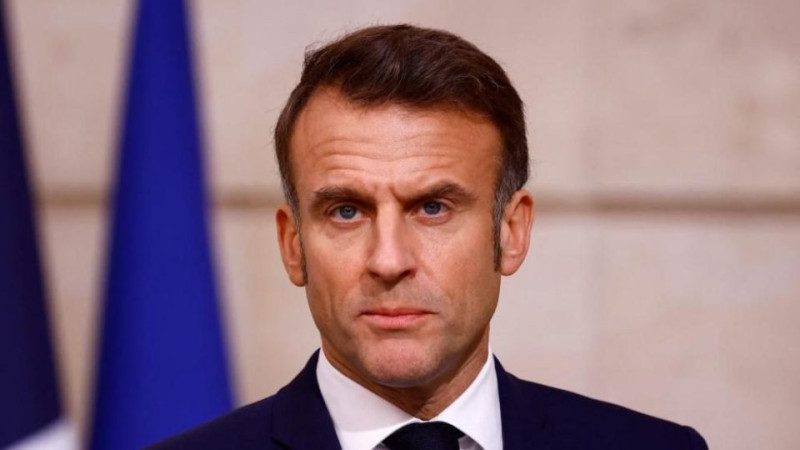 Macron: 