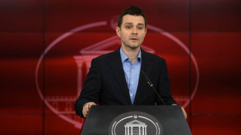 Bakan Mucunski: 