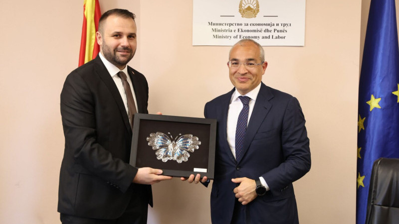 Azerbaycan Ekonomi Bakanı Cabarov Makedonya ziyaretinde