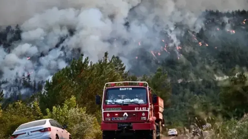 Türkiye’nin orman kenti Karabük’te yangın kabusu: Binlerce kişi ve hayvan tahliye edildi